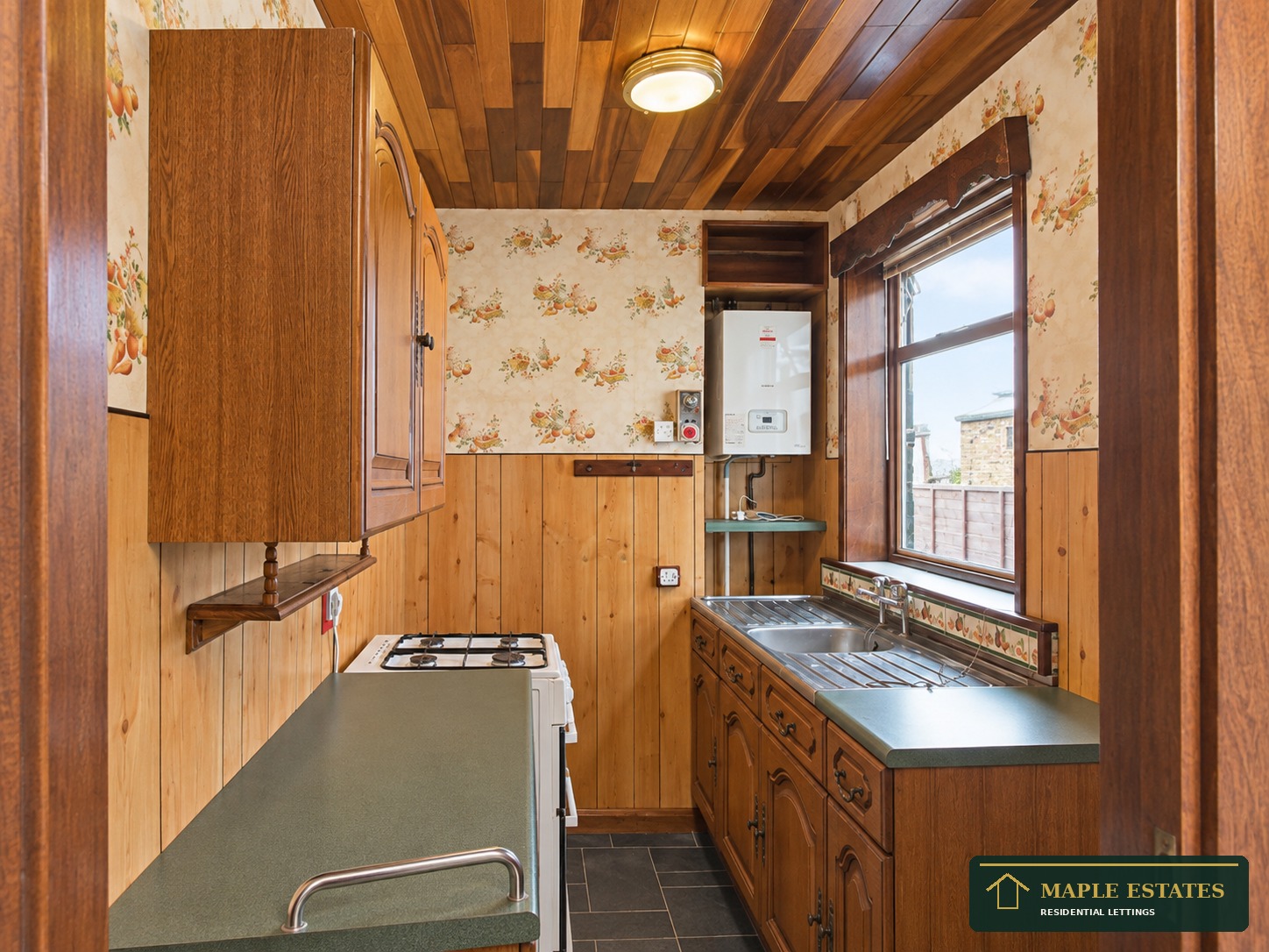 Recently refurbished fitted kitchen